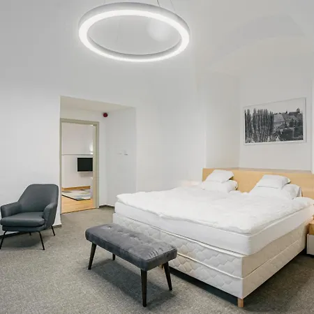 ホテル Benedict ケーセグ