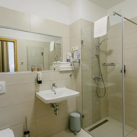 Benedict ケーセグ