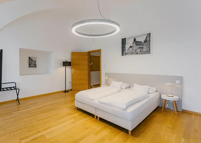 Benedict מלון Kőszeg